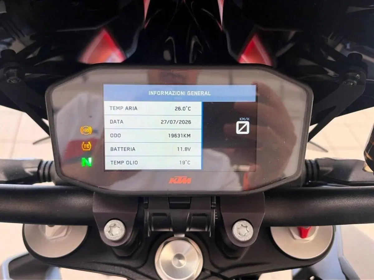 KTM 1290 Super Duke R ABS (2017 - 18) (7)