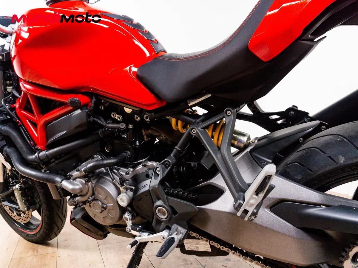 Ducati Monster 1200 (2014 - 16) (10)