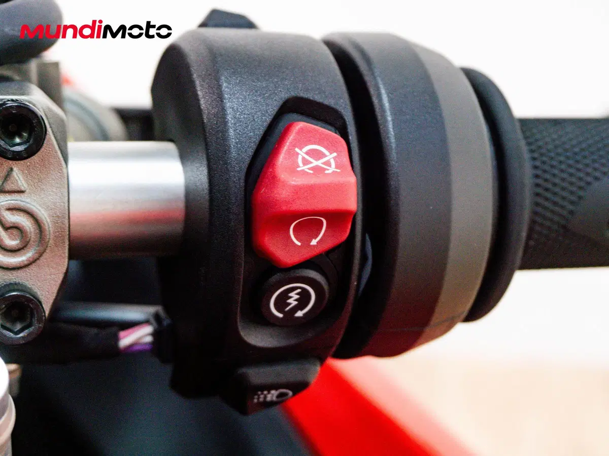 Ducati Panigale V4 S (2025 - 26) (18)
