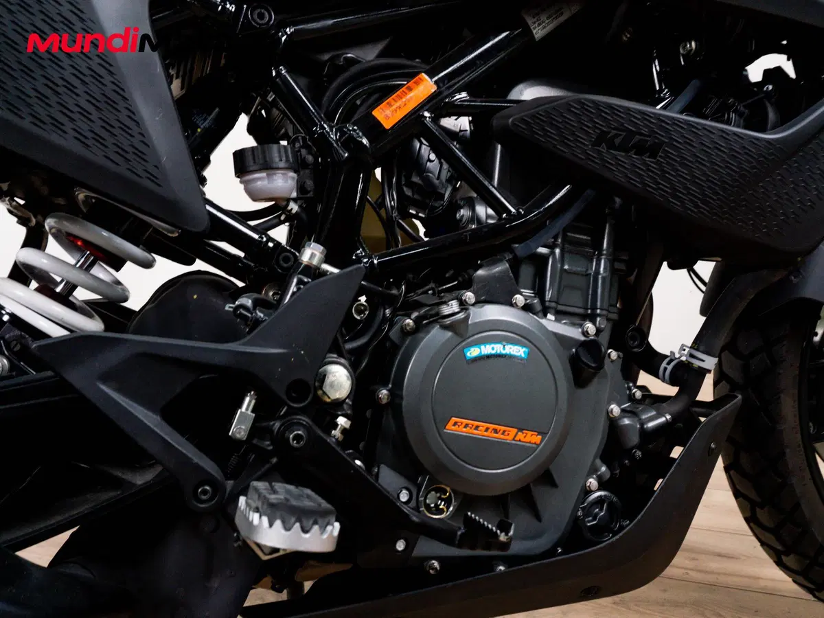 KTM 390 Adventure (2020) (4)