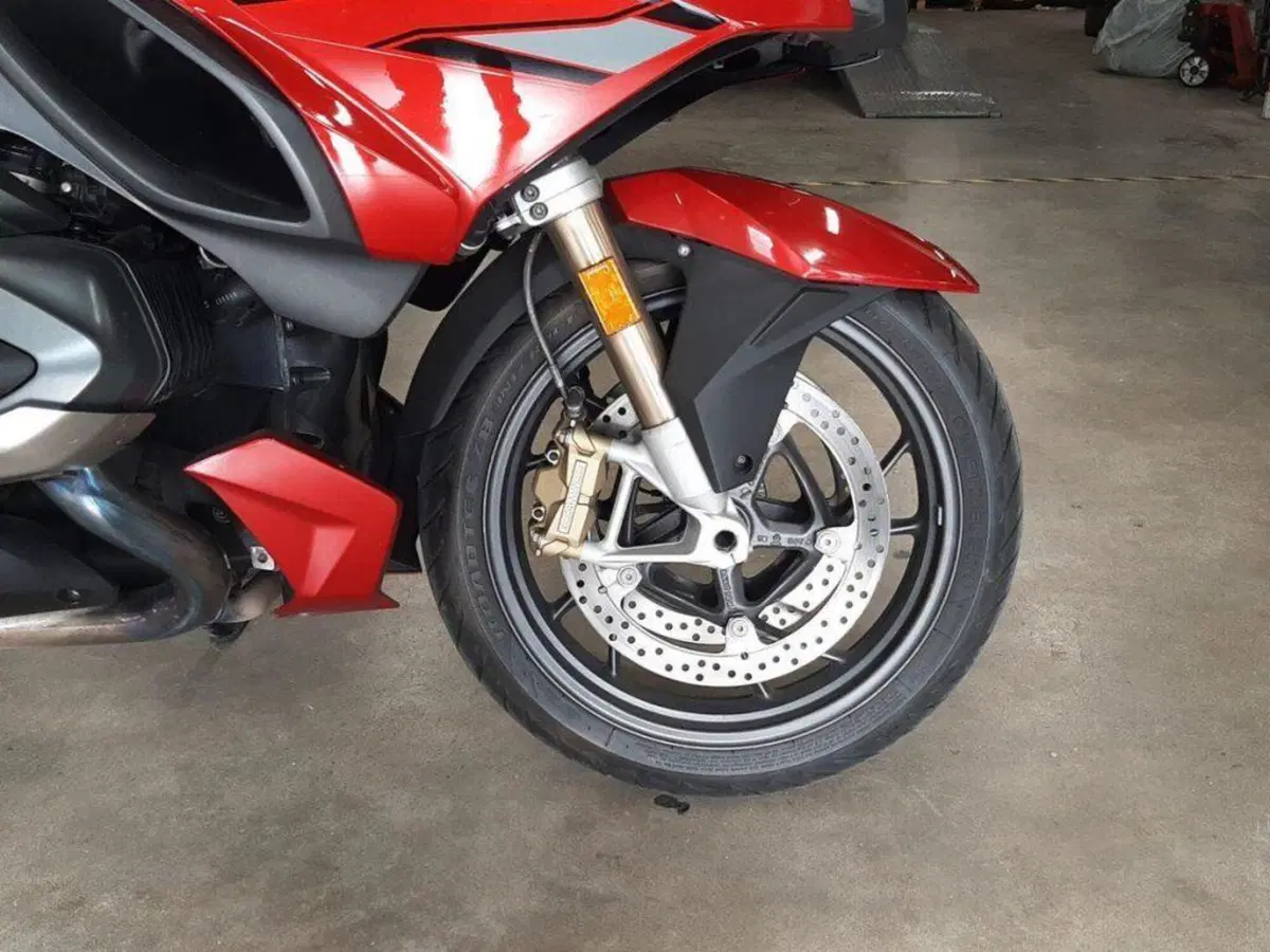 Bmw R 1250 RT (2021 - 25) (8)
