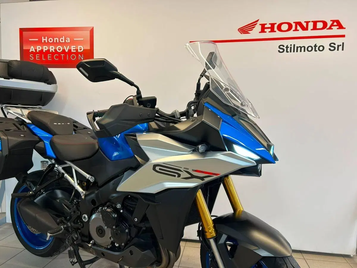 Suzuki GSX-S1000GX Touring (2024 - 26) (2)