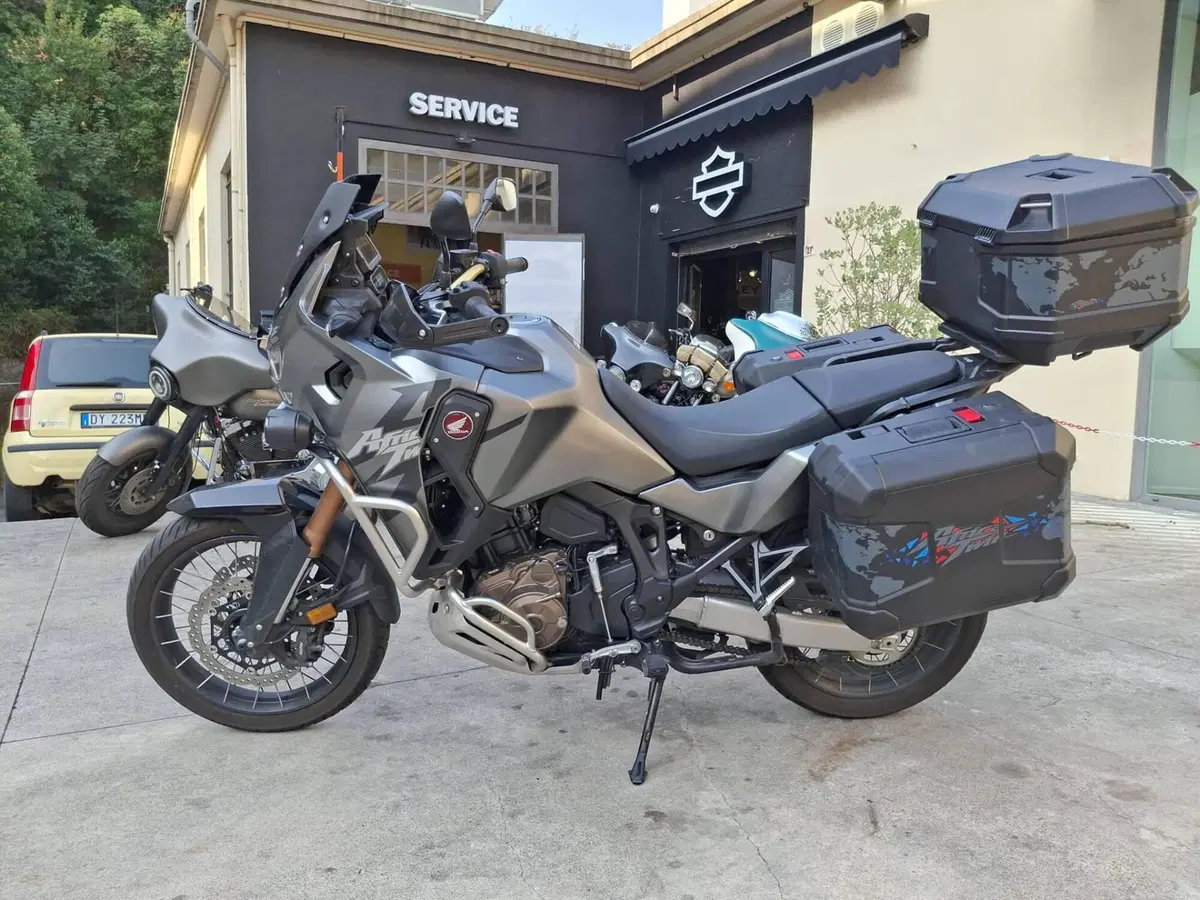 Honda Africa Twin CRF 1000L ABS (2016 - 17) (2)