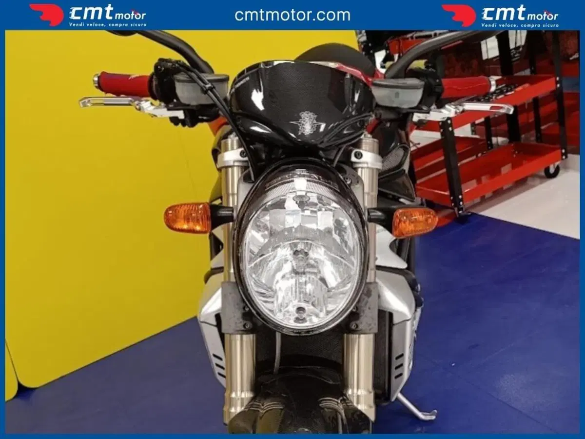 MV Agusta Brutale 750 S (2002 - 06) (7)