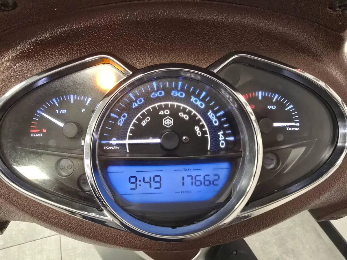 Piaggio Medley 150 ABS (2016 - 19) (5)