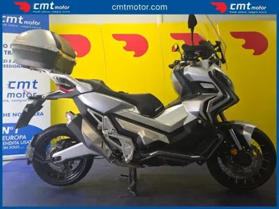 Honda X-ADV 750 (2017) usata