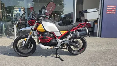 Moto Guzzi V85 TT Evocative Graphics (2019 - 20) usata