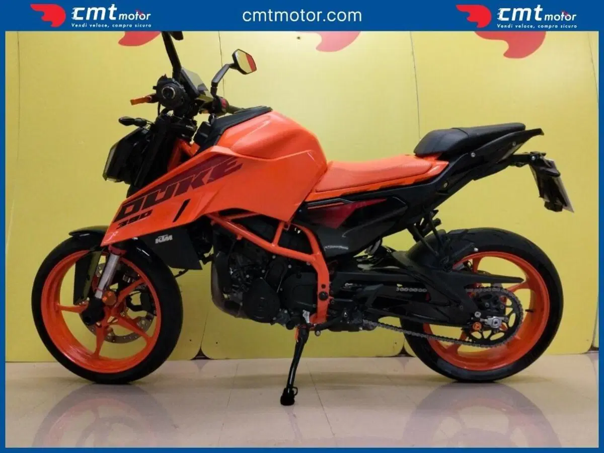 KTM 390 Duke (2024 - 25) (3)