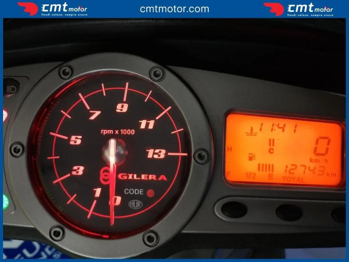 Gilera Runner 200 VXR (2002 - 05) (5)