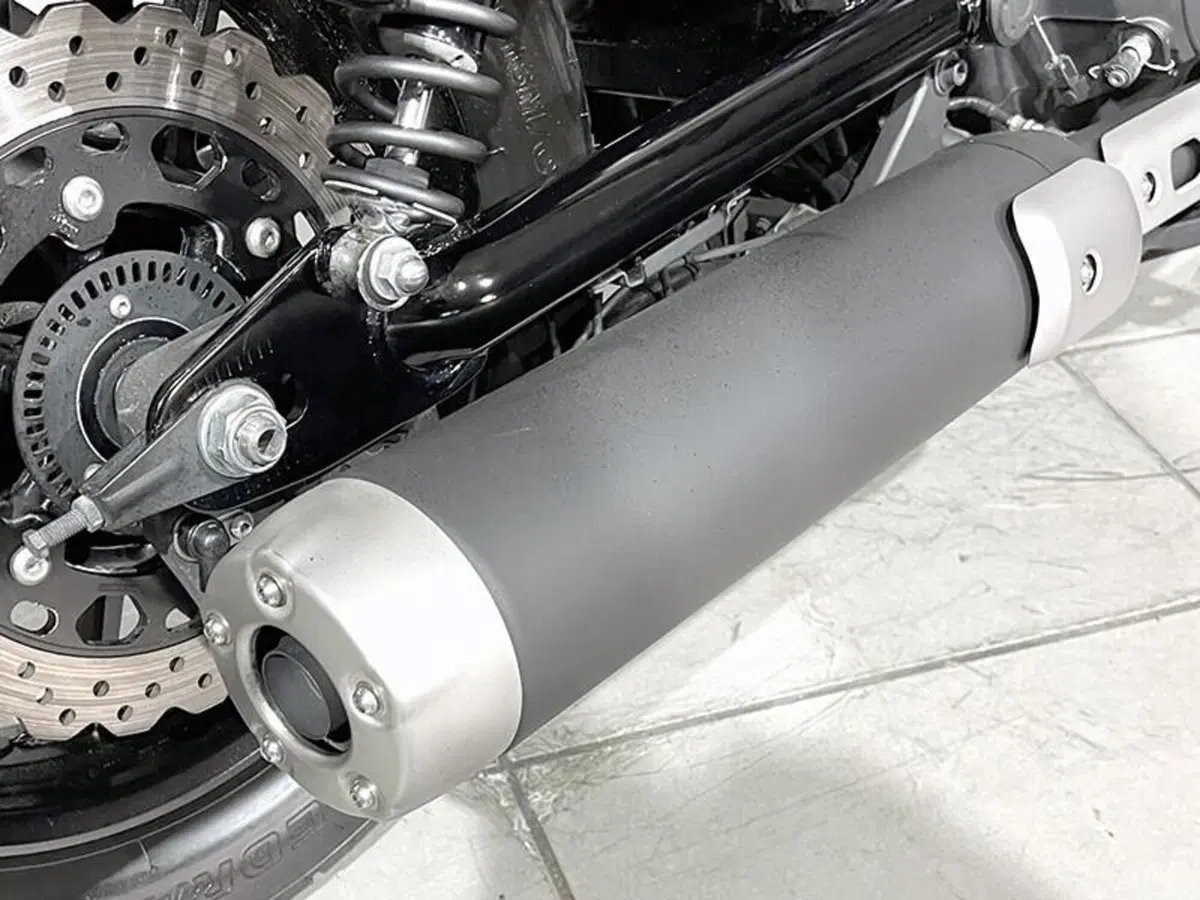 Yamaha XV 950 R ABS (2017 - 20) (3)