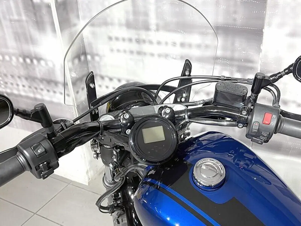 Yamaha XV 950 R ABS (2017 - 20) (6)