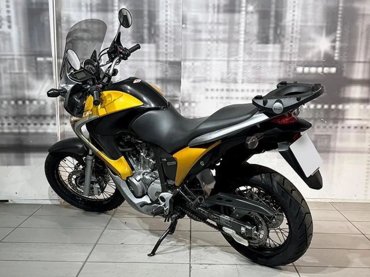 Honda Transalp XL 700 V (2007 - 2013) (2)
