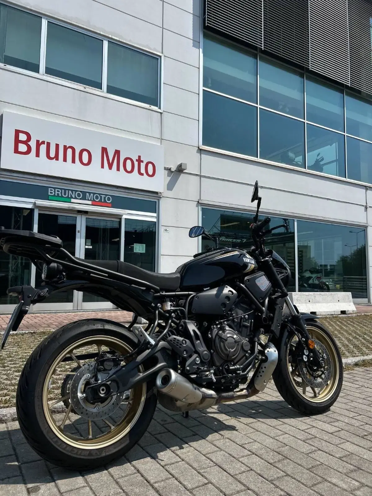 Yamaha XSR 700 (2022 - 26) (4)