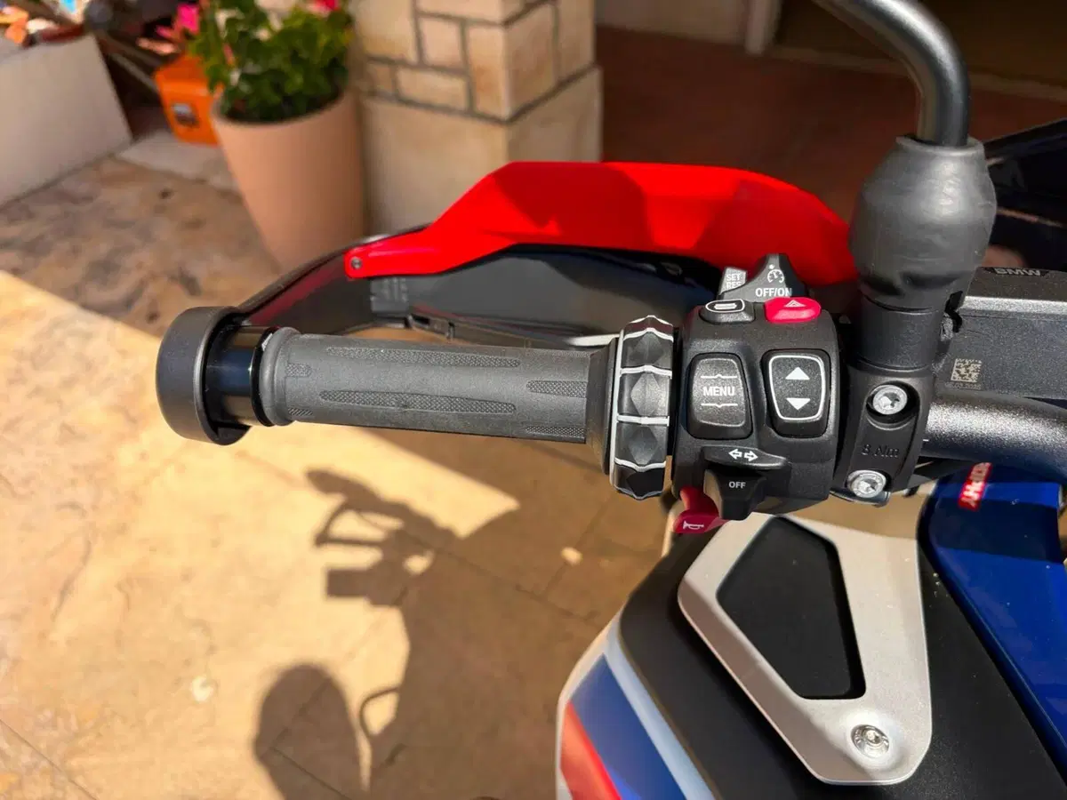 Bmw R 1300 GS Adventure Trophy (2025 - 26) (4)
