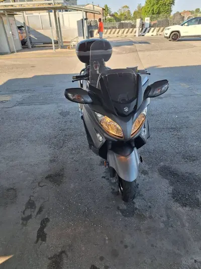 Suzuki Burgman AN 650 Executive (2017 - 20) usata