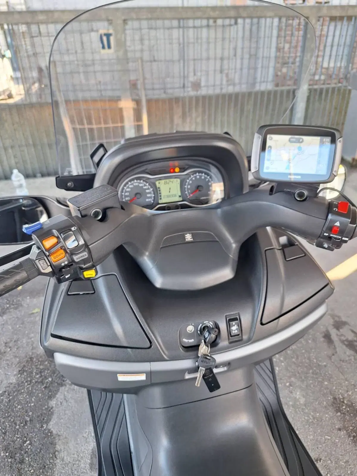 Suzuki Burgman AN 650 Executive (2017 - 20) (3)