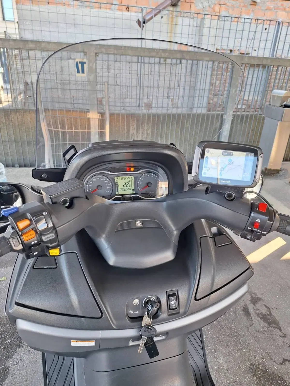 Suzuki Burgman AN 650 Executive (2017 - 20) (4)