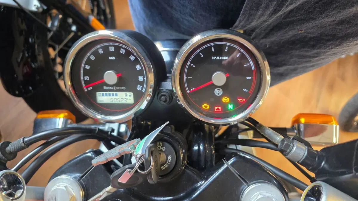 Royal Enfield Continental GT 650 (2021 - 26) (4)