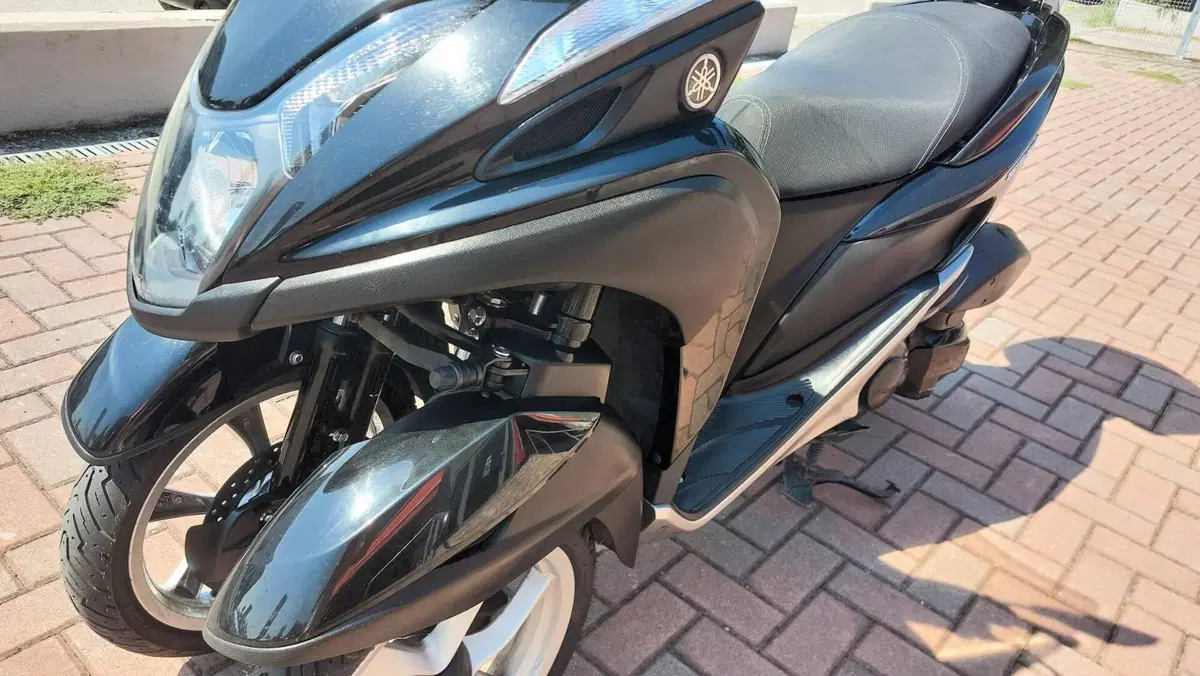 Yamaha Tricity 125 (2014 - 17) (2)