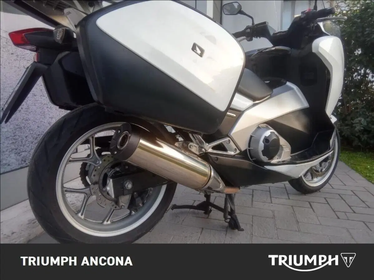 Honda Integra 700 (2011 - 13) (11)