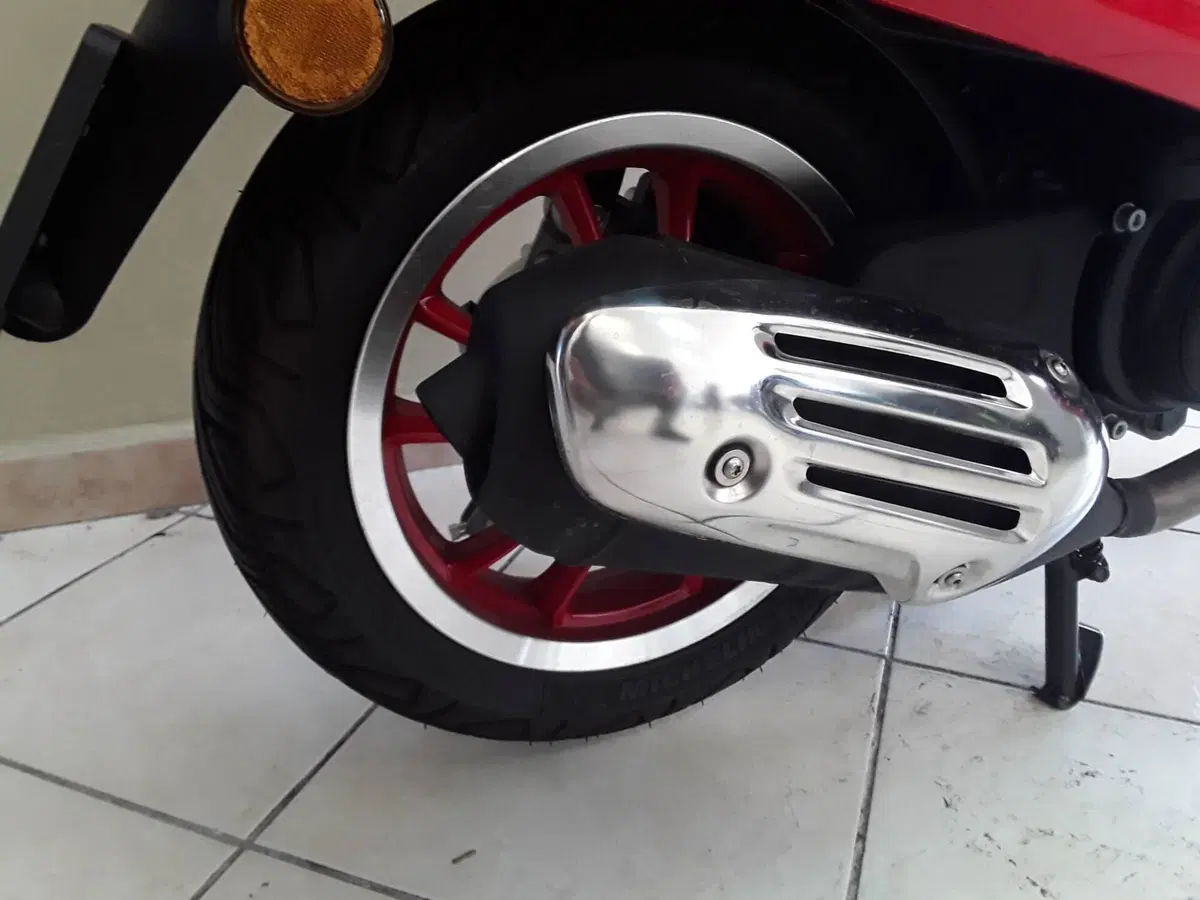 Vespa Primavera 50 (2024 - 25) (4)