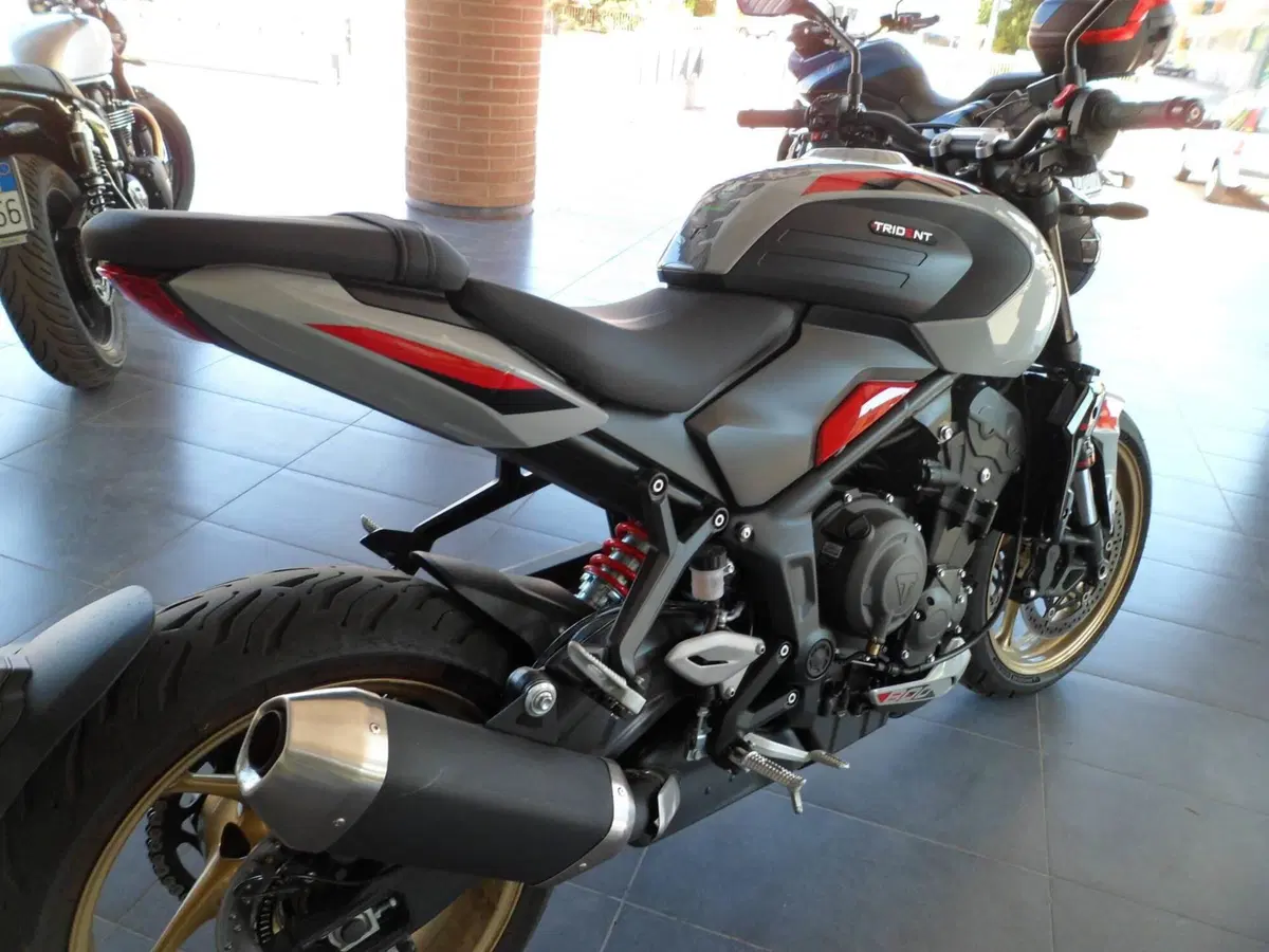 Triumph Trident 800 (2026) (5)