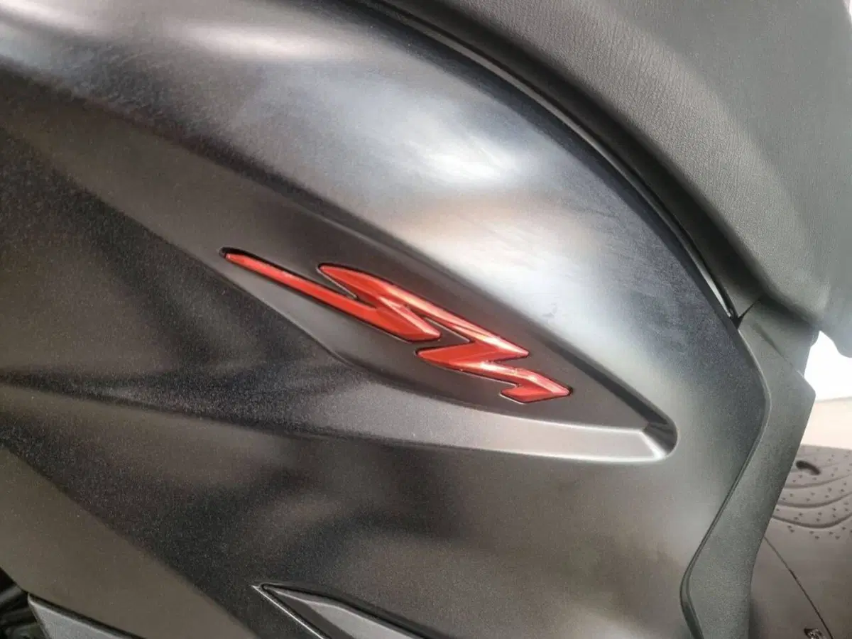 Honda SH 125i Sport (2024 - 25) (4)
