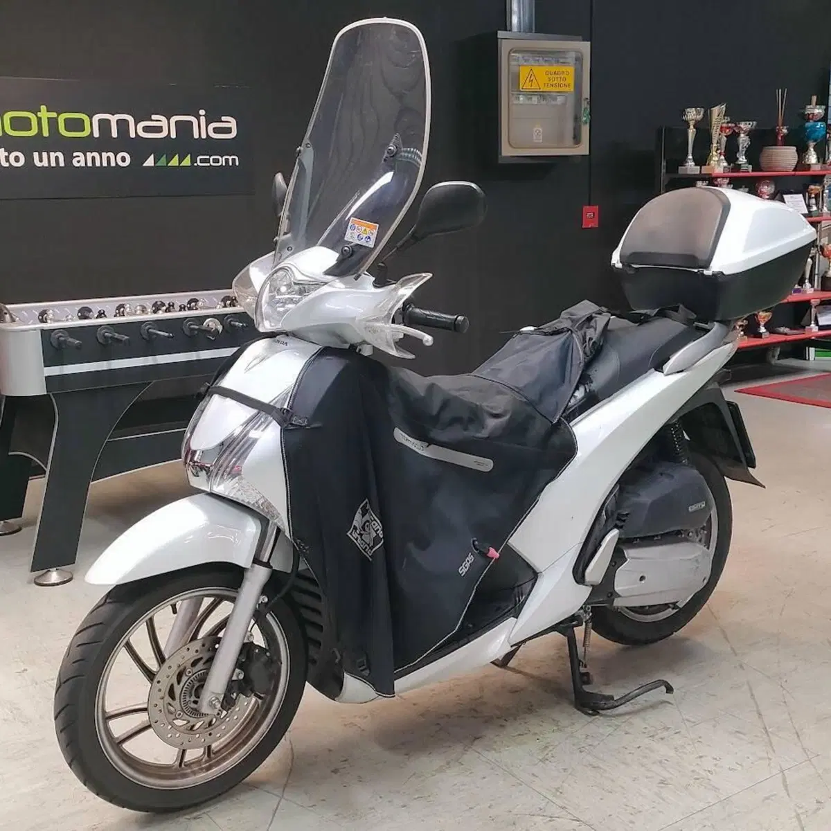 Honda SH 150i ABS (2013 - 16) (2)