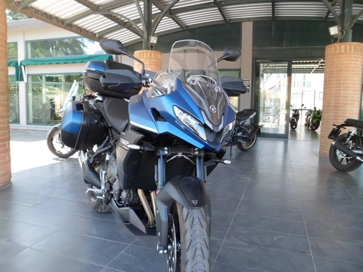 Triumph Tiger Sport 800 Tour (2026) (2)