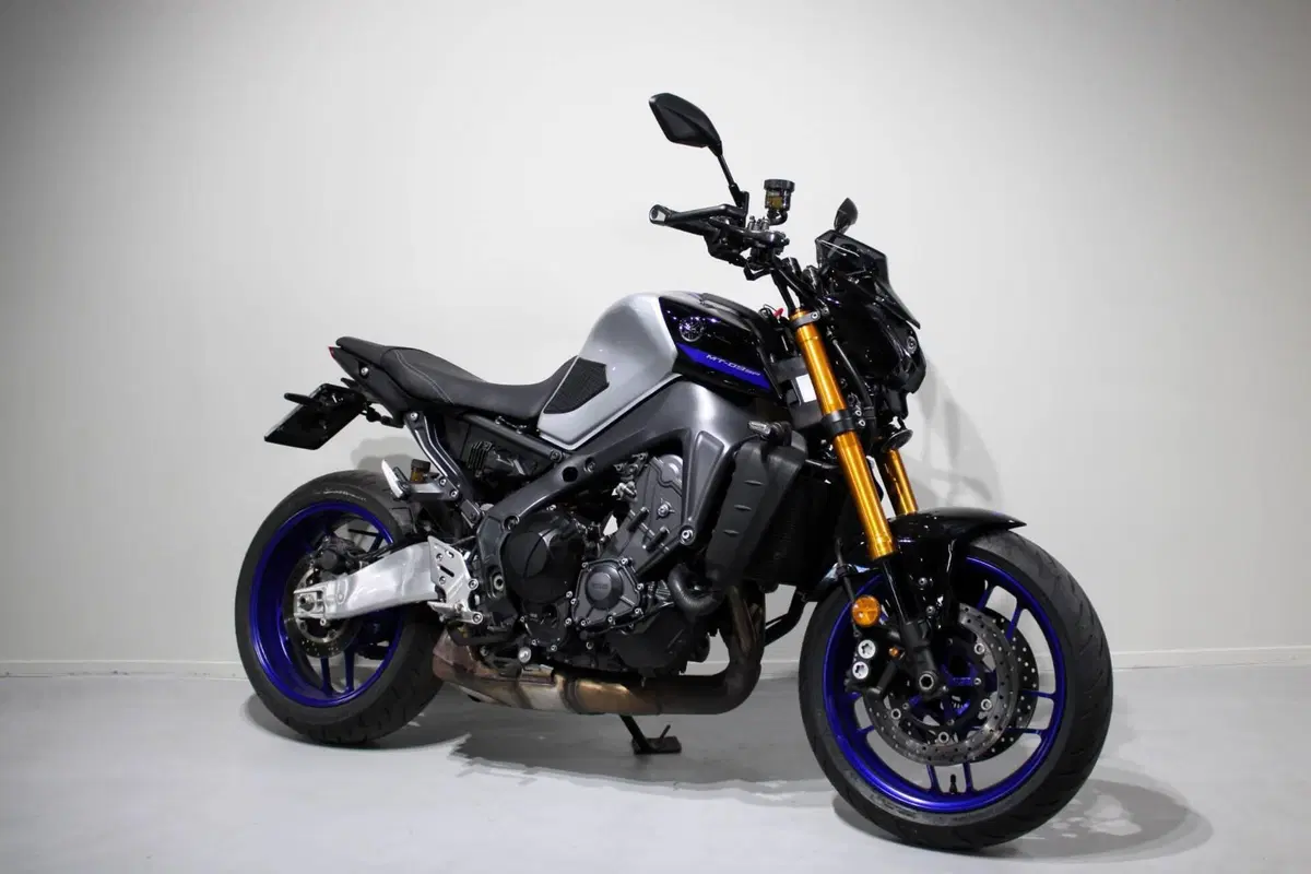 Yamaha MT-09 SP (2021 - 23) (2)