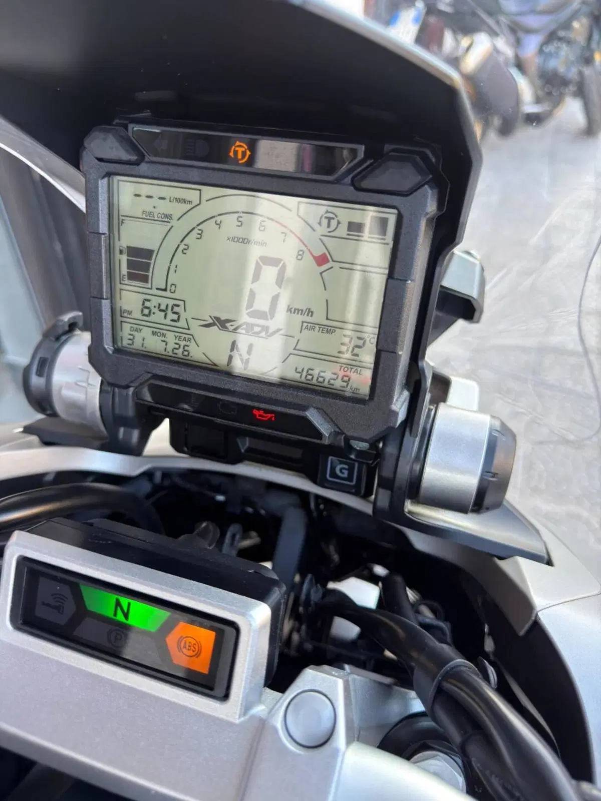Honda X-ADV 750 (2018 - 20) (3)