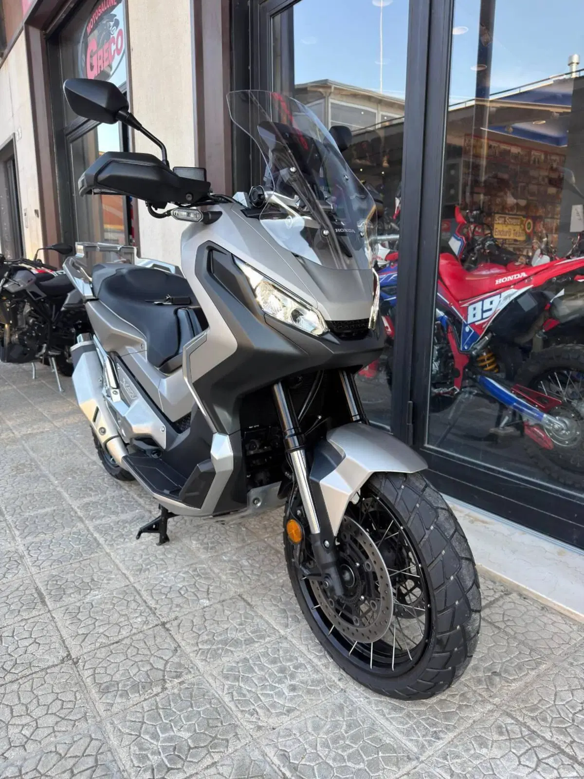 Honda X-ADV 750 (2018 - 20) (2)