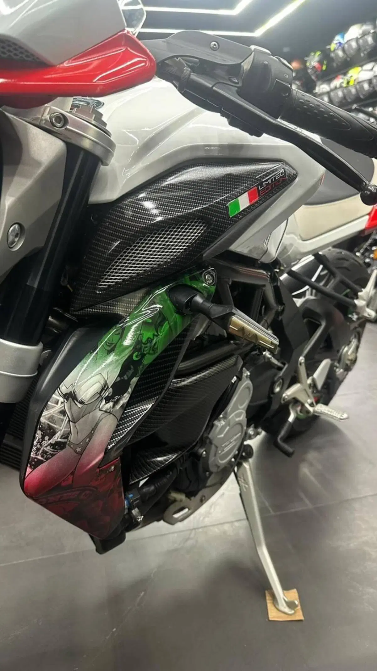 MV Agusta Brutale 800 (2012 - 15) (7)