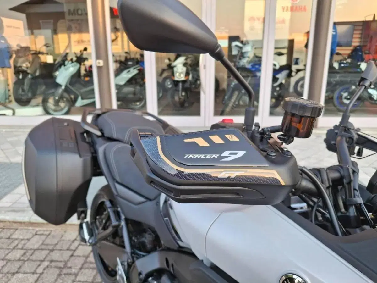 Yamaha Tracer 9 GT Y-AMT (2025 - 26) (5)
