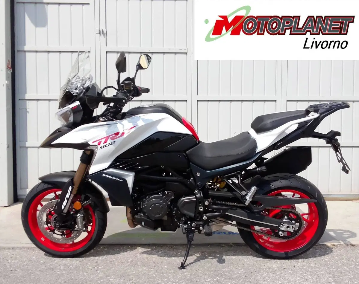 Benelli TRK 902 Stradale (2026) (5)