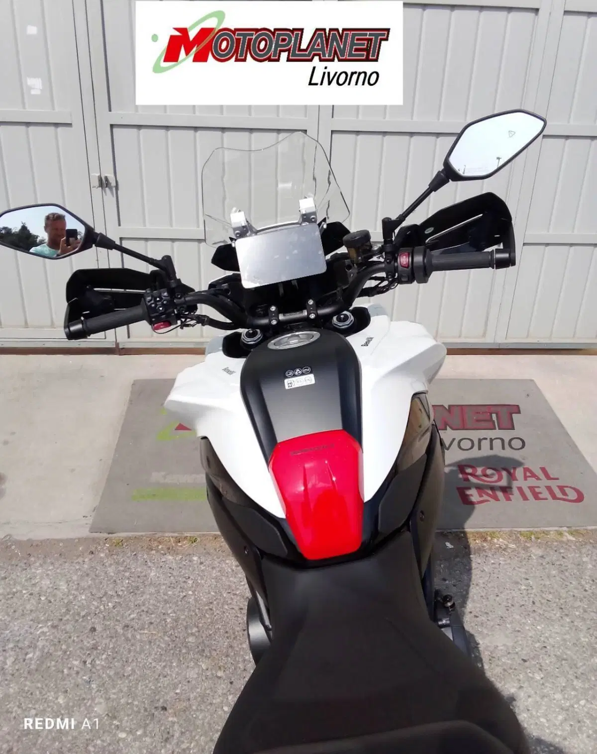 Benelli TRK 902 Stradale (2026) (8)