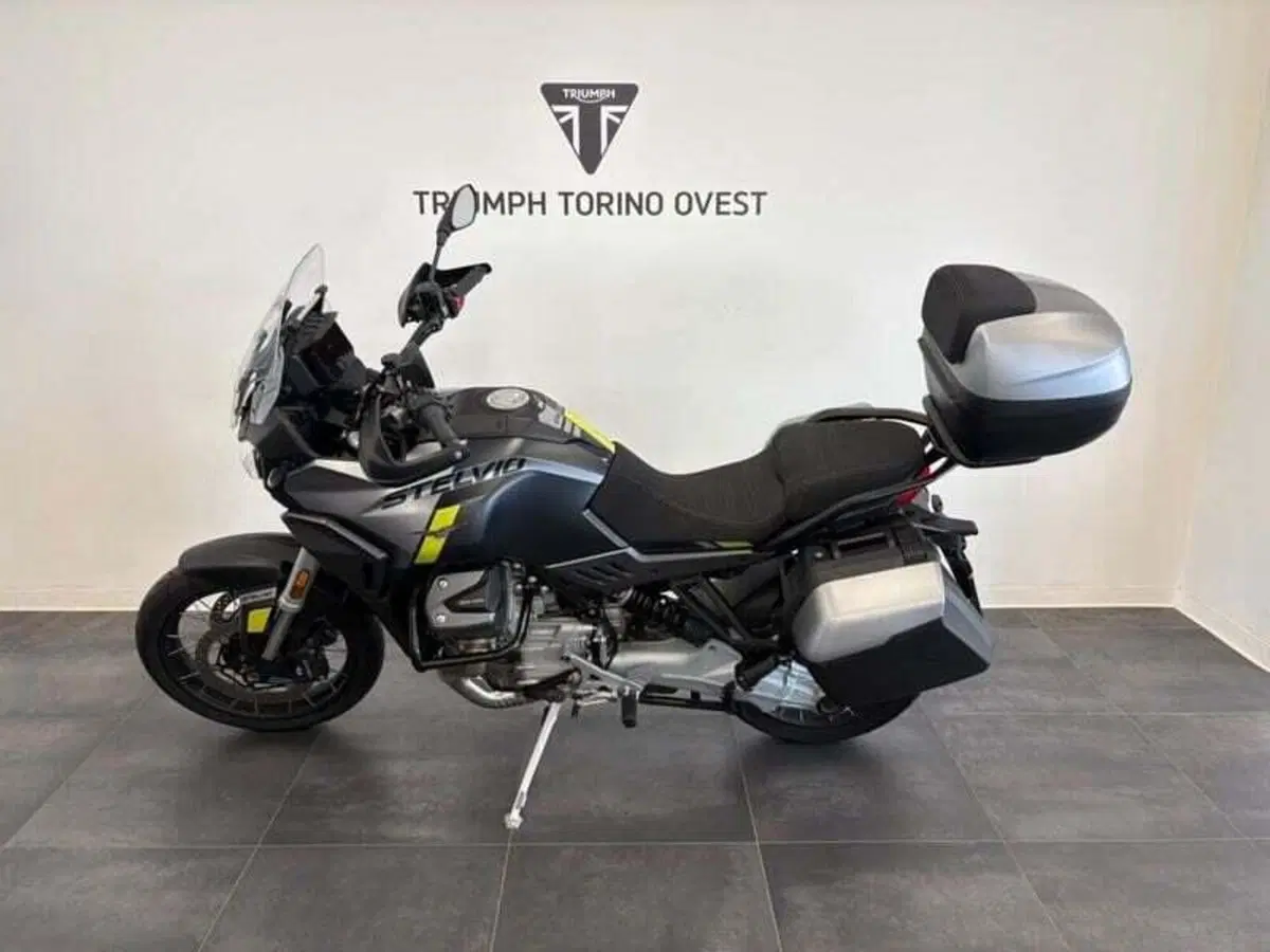 Moto Guzzi Stelvio (2024 - 26) (3)
