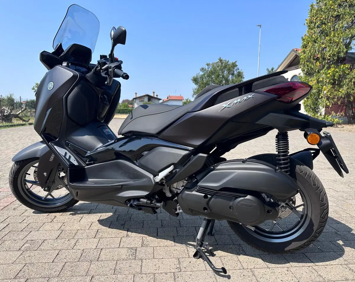 Yamaha X-Max 125 Tech Max (2021 - 24) (4)