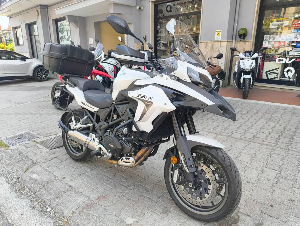 Benelli TRK 502 (2021 - 25) (2)