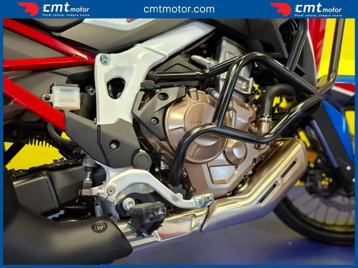 Honda Africa Twin CRF 1100L (2022 - 23) (10)