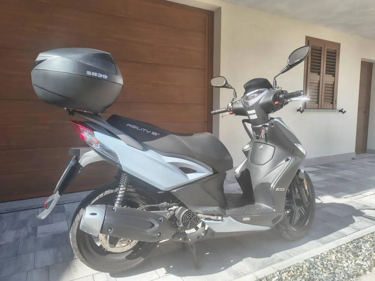 Kymco Agility 200i R16 + (2021 - 25) (2)