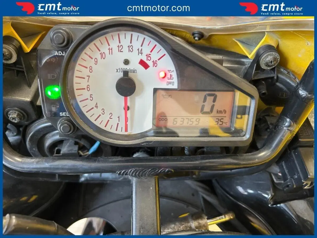 Suzuki GSX R 600 (2001 - 03) (5)