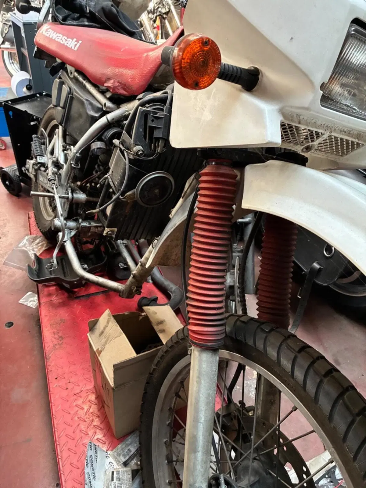 Kawasaki KLR 650 (1988 - 00) (9)
