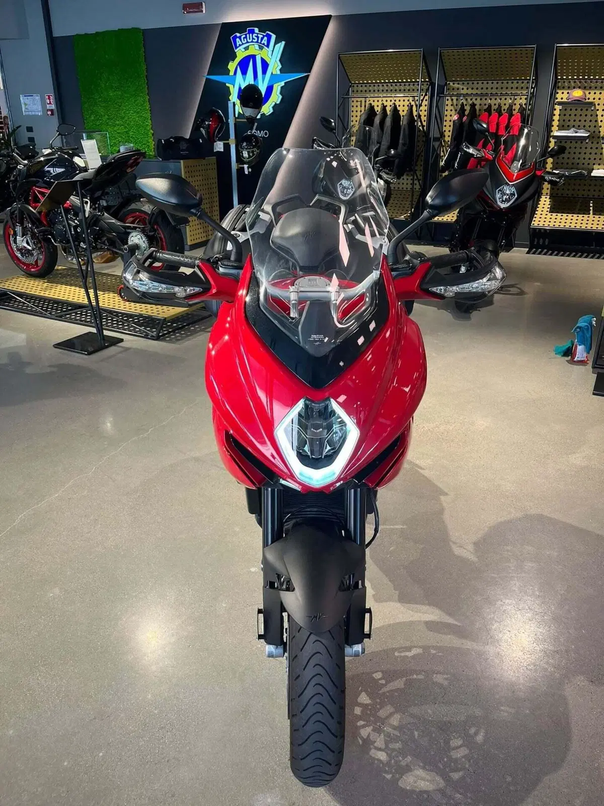 MV Agusta Turismo Veloce 800 R (2023 - 26) (3)