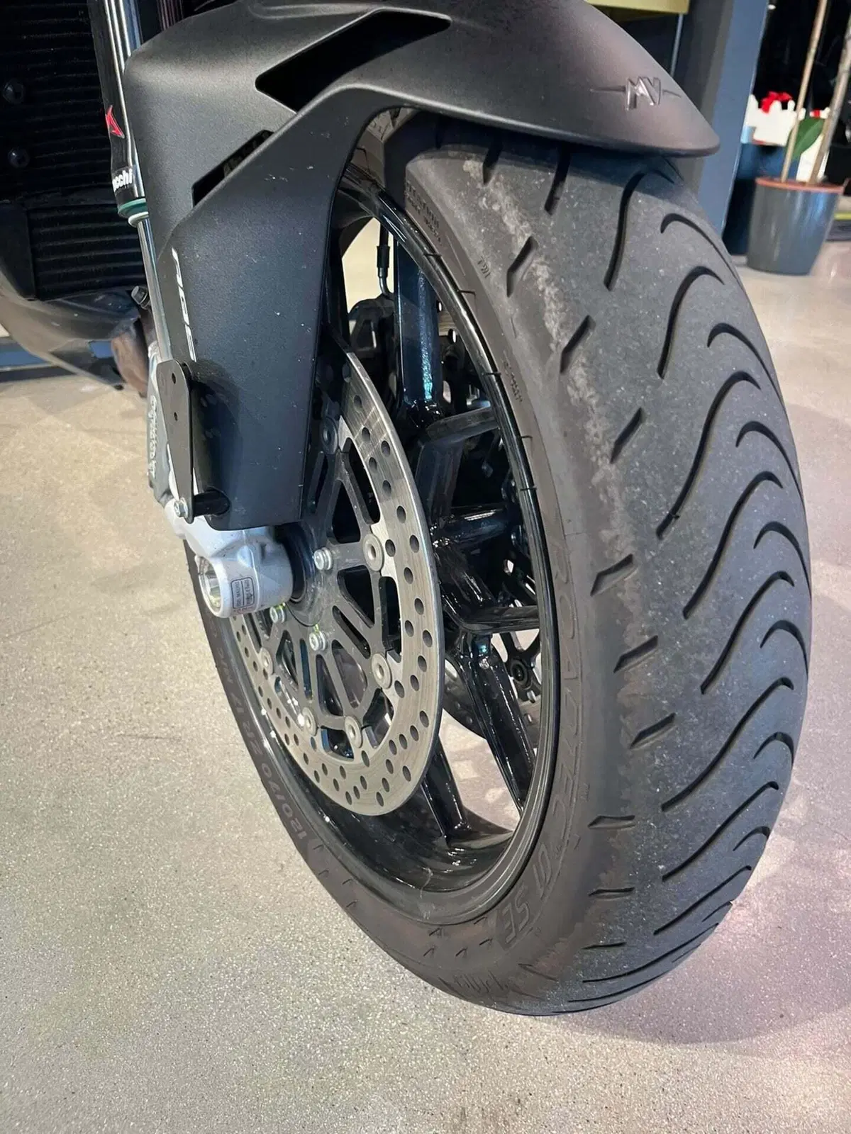 MV Agusta Turismo Veloce 800 R (2023 - 26) (8)
