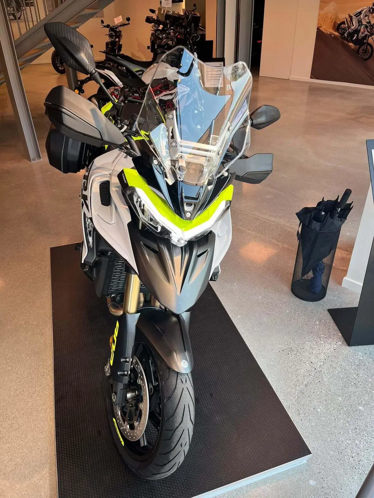 Benelli TRK 702X (2026) (3)