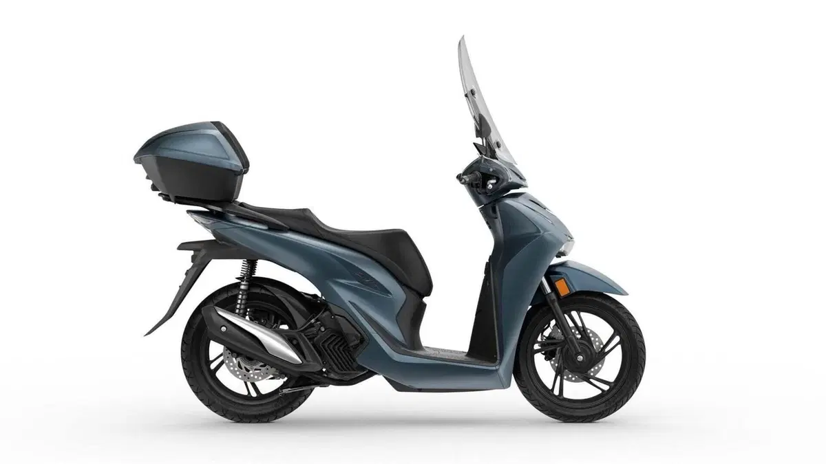 Honda SH 150 (2026) (4)