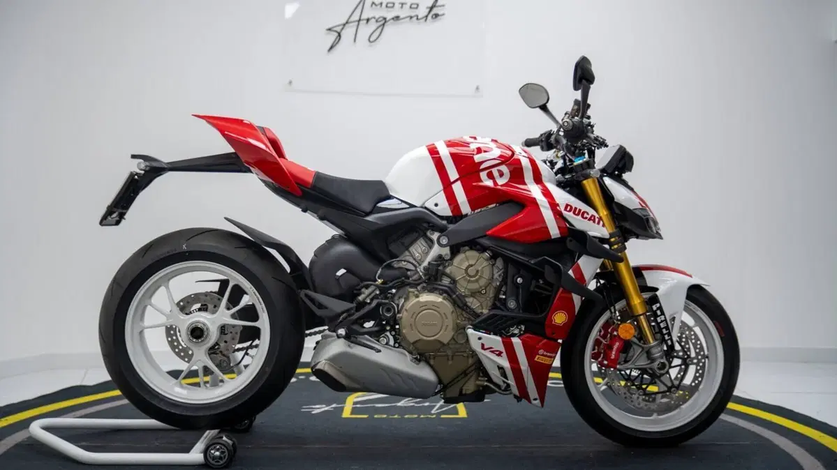 Ducati Streetfighter V4 (2023 - 24) (2)