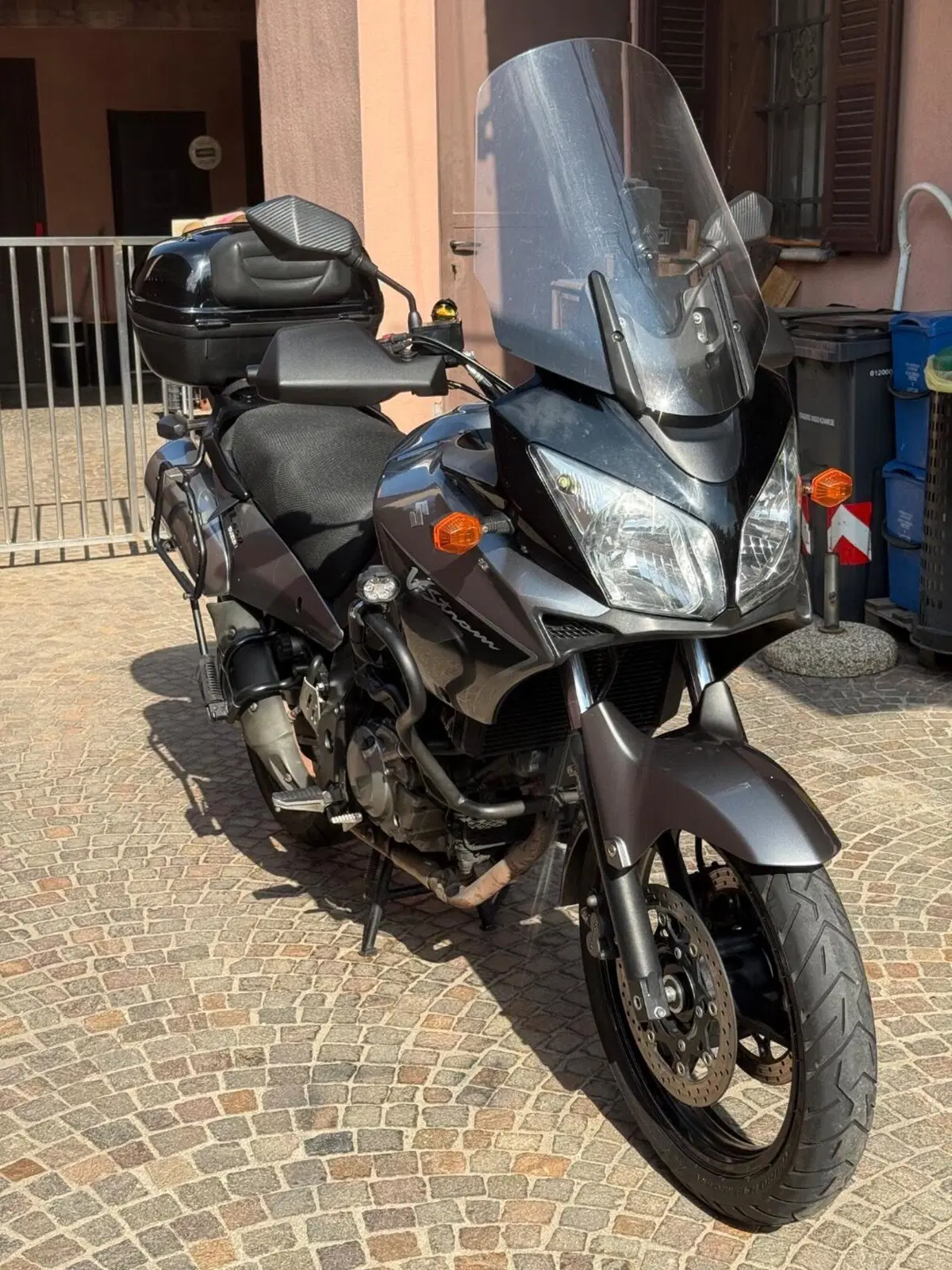Suzuki V-Strom 650DL (2006 - 07) (2)