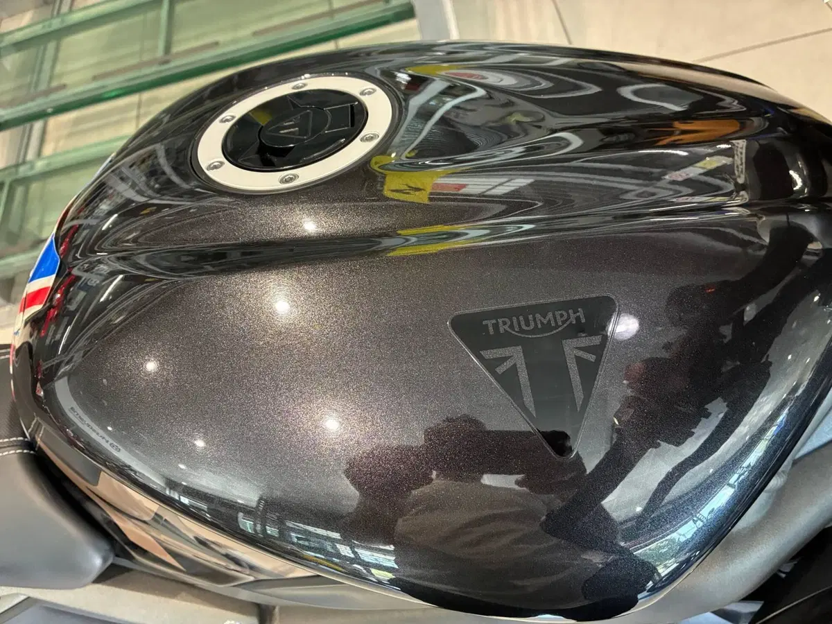 Triumph Street Triple RS (2020 - 22) (5)